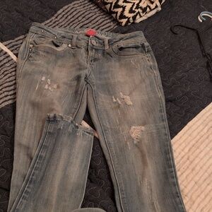 Almost Famous size 7 jeans